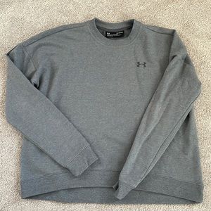 Women’s Under Armour Sweatshirt - gently used
